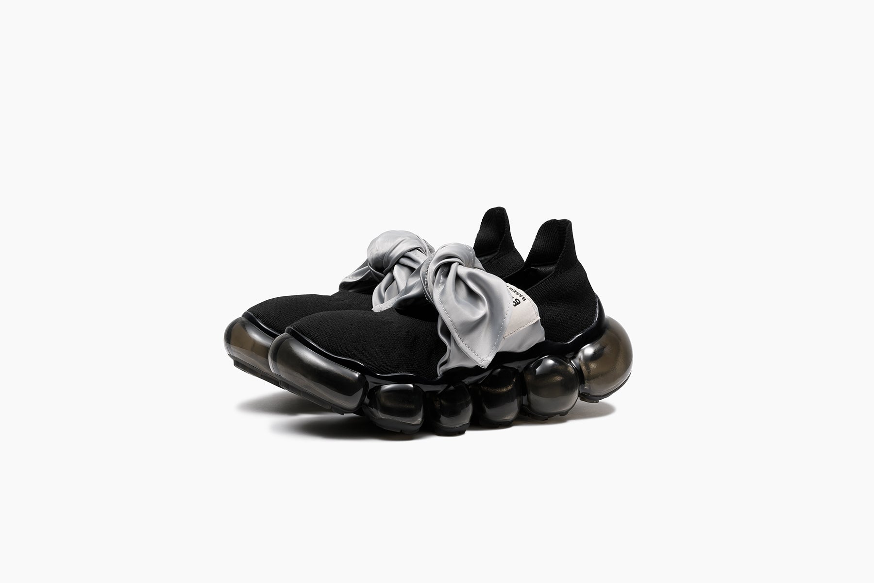 靴 grounds JEWELRY HANKIE PUMPS us8 25cm JEWELRY HANKIE PUMPS - BLACK GRAY / BLACK (ジュエリー ハンキー