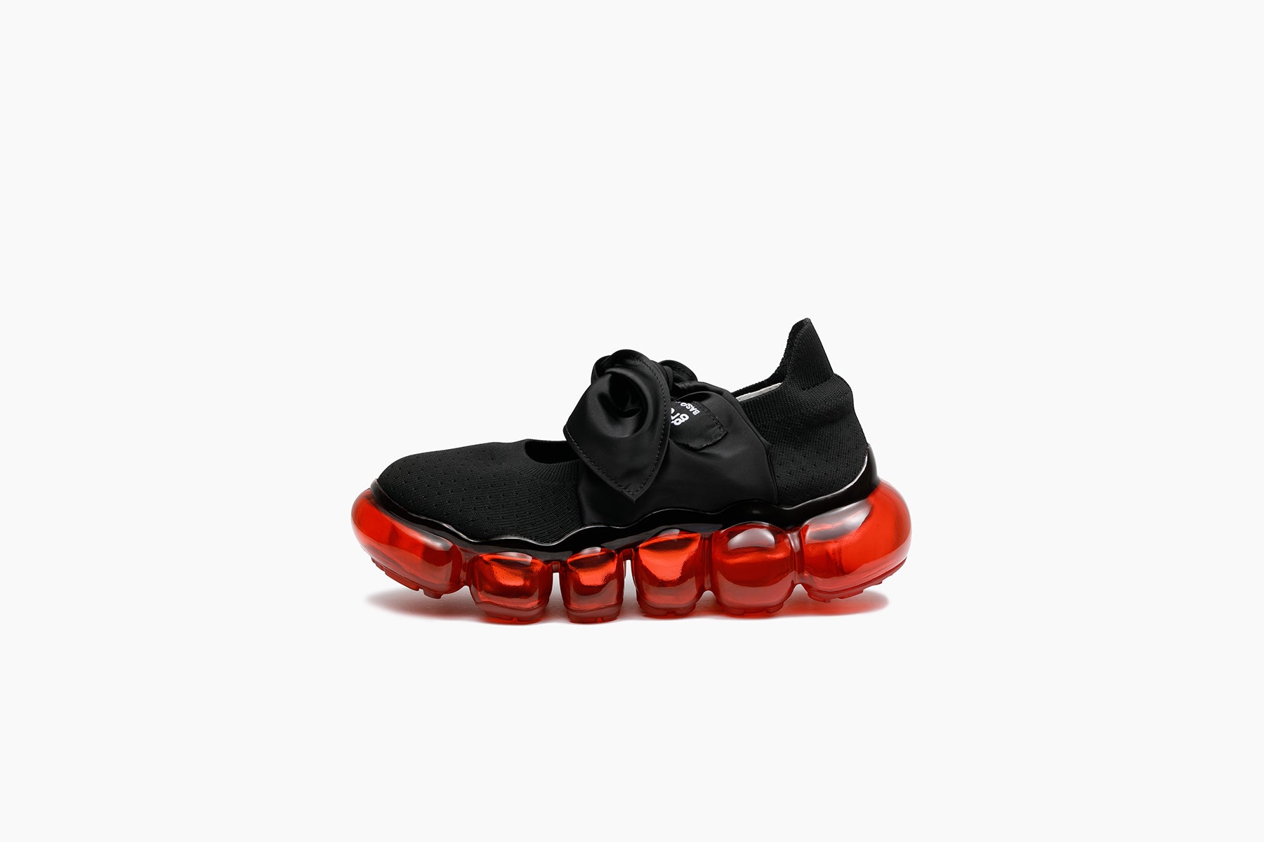 grounds JEWELRY HANKIE PUMPS BLACK / BLOOD